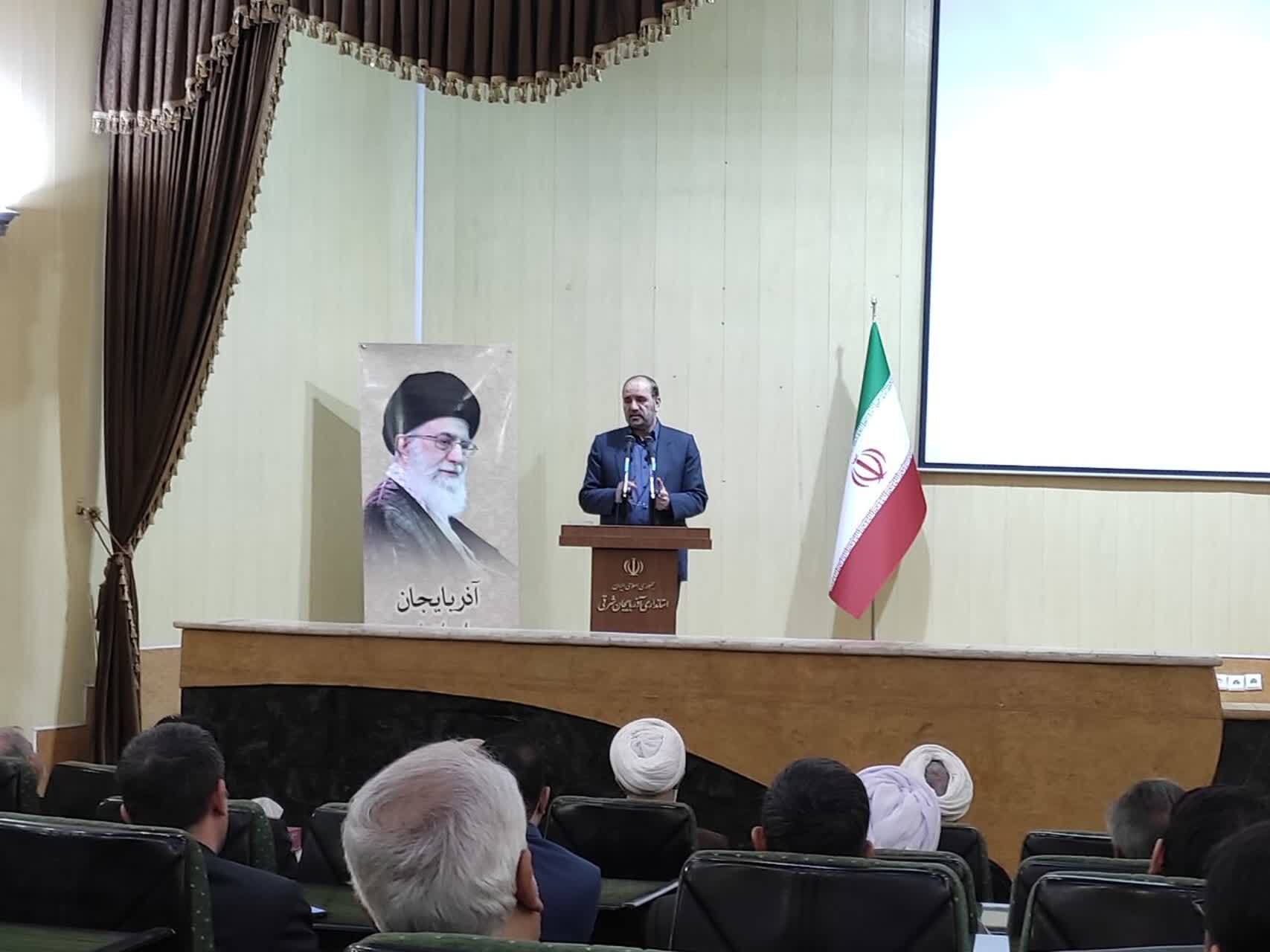 مبلغان دینی به دلیل برخورداری از منطق قوی میتوانند بهترین تبیین گر باشند