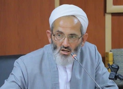 رسانهها عشق واقعی اهل سنت به اهل بیت (ع) را به نمایش بگذارند