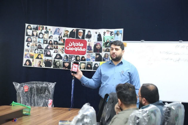 امروز در دنیا شاهد وقوع جنگ روایتها هستیم