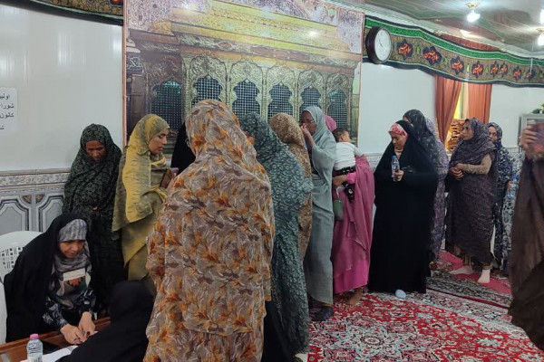 ۱۱ بانوی قشمی در انتخابات شورای هیئات مذهبی و کانون مداحان باهم رقابت کردند