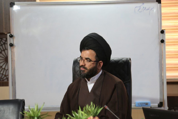 انتقال مفاهیم قرآنی به جان و دل مخاطبان در نهضت «زندگی با آیهها»