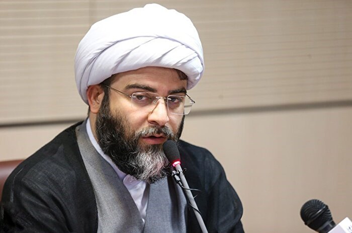 هنر در خدمت جنگ روایتها / مصمم به برداشتن گامهای تبلیغی جدی در هرمزگان هنر در خدمت جنگ روایتها / مصمم به برداشتن گامهای تبلیغی جدی در هرمزگان