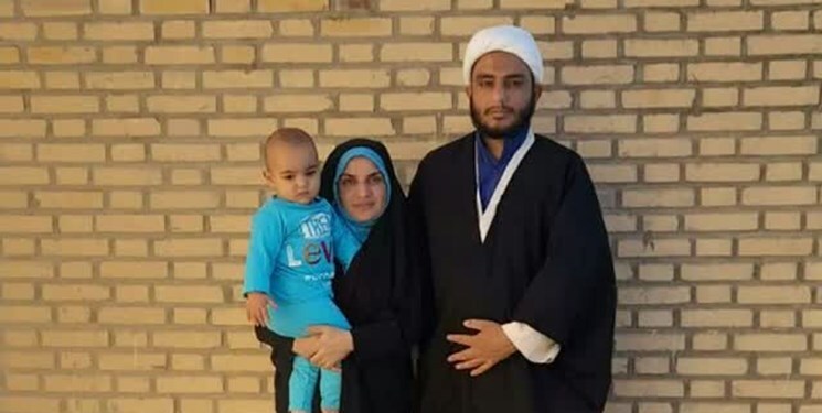 زوج طلبهای که آمار فرزندآوری یک روستا را بالا بردند +عکس زوج طلبهای که آمار فرزندآوری یک روستا را بالا بردند +عکس