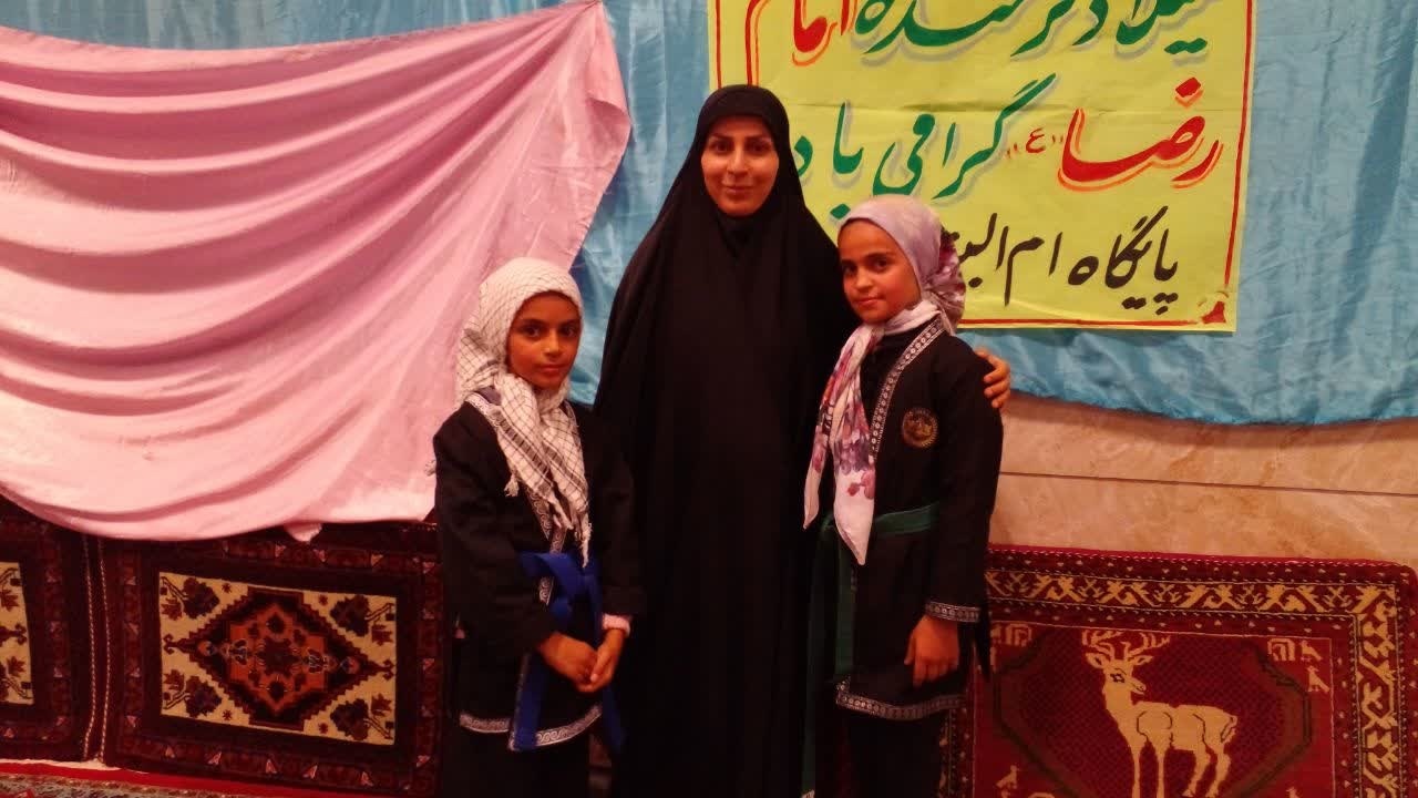 شریکه الامامی که مسجد را پایگاه آموزش کودکان کرده است شریکه الامامی که مسجد را پایگاه آموزش کودکان کرده است