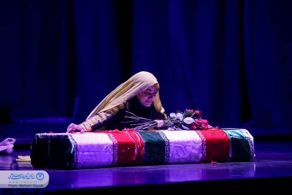 حاشیههای اختتامیه کنگره ملی شعر وحدت اسلامی: حاشیههای اختتامیه کنگره ملی شعر وحدت اسلامی: