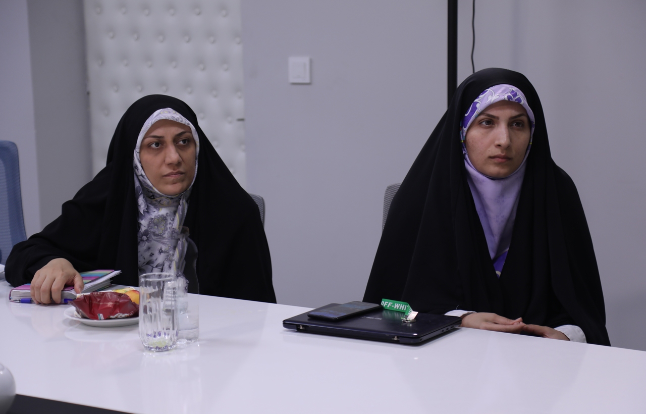 دورهمی نخبگان فرهنگی دورهمی نخبگان فرهنگی