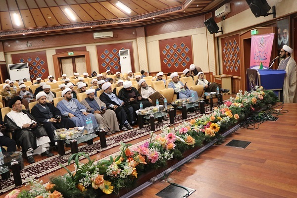 همایش طلایهداران تبلیغ در بندرعباس برگزار شد همایش طلایهداران تبلیغ در بندرعباس برگزار شد