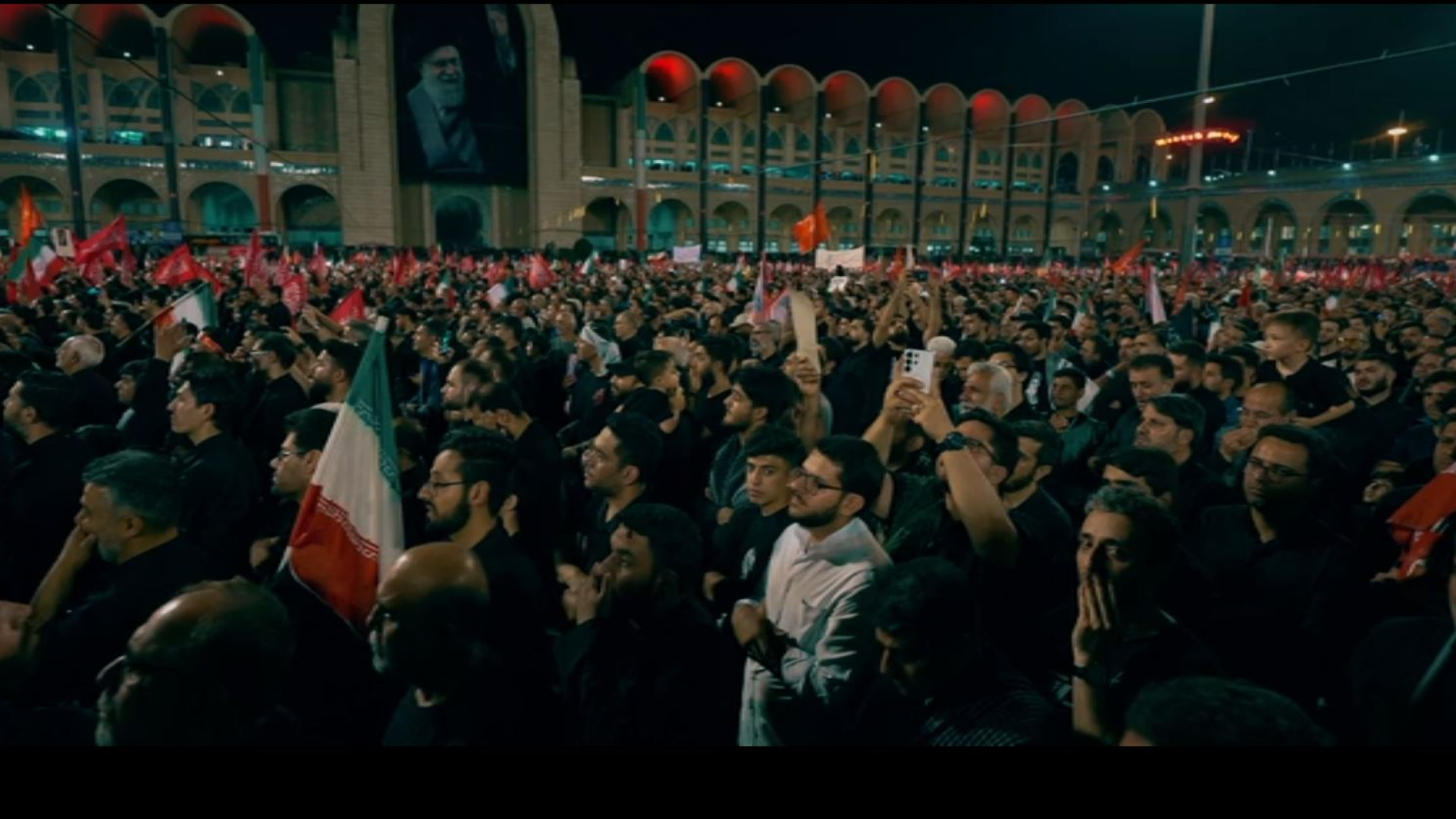 پایان وداع جانسوز با آقای شهید ایران