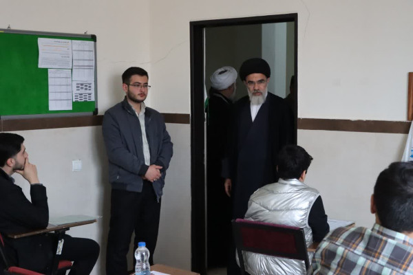 آزمون اعطای مدرک تخصصی به حفاظ قرآن آذربایجان شرقی