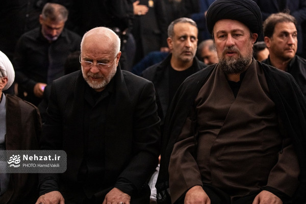 مراسم تشییع پیکر رهبر شهید انقلاب در مشهد مقدس برگزار شد